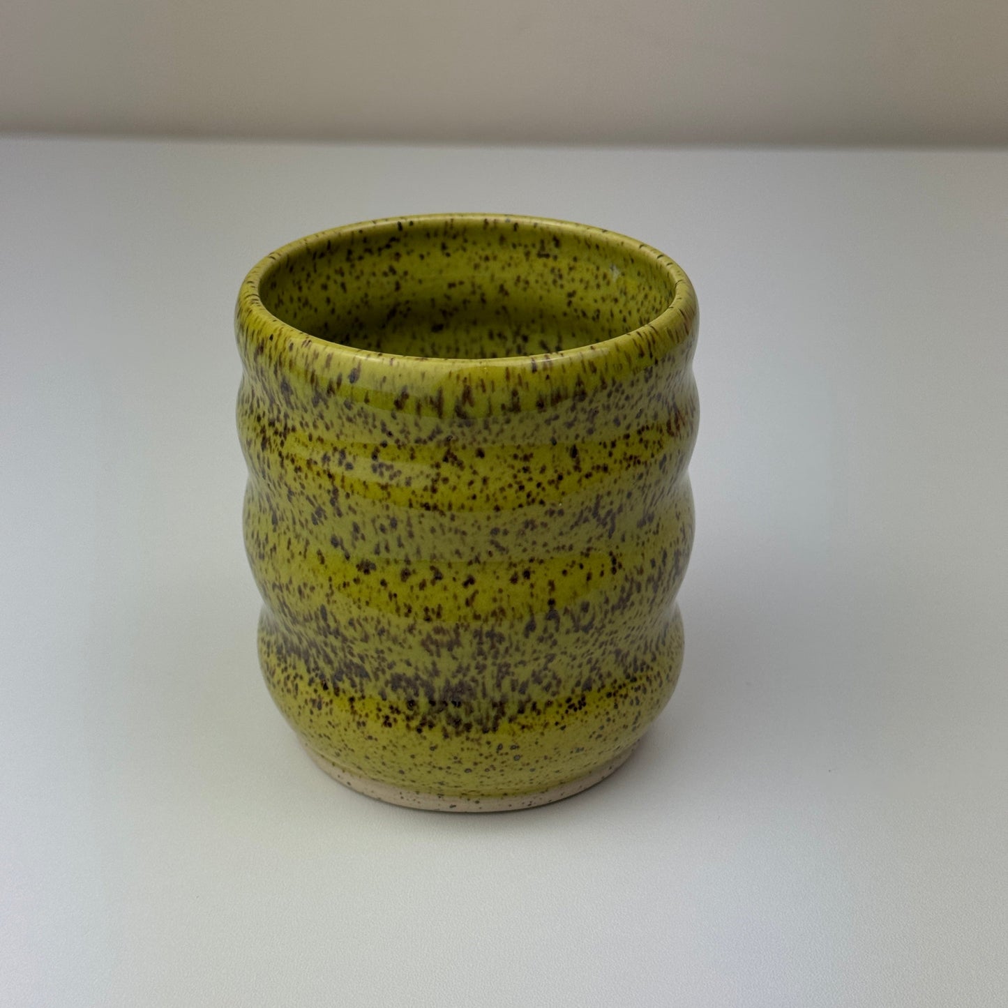 Speckled Green Wavy Cup